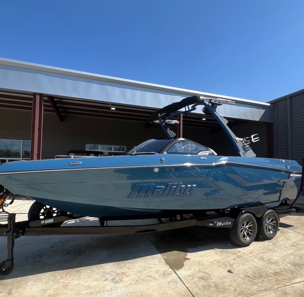 boat.Title