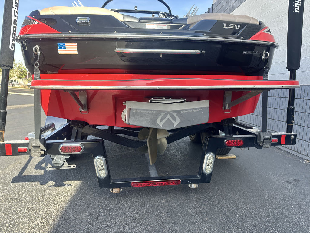 2008 Malibu 23 LSV