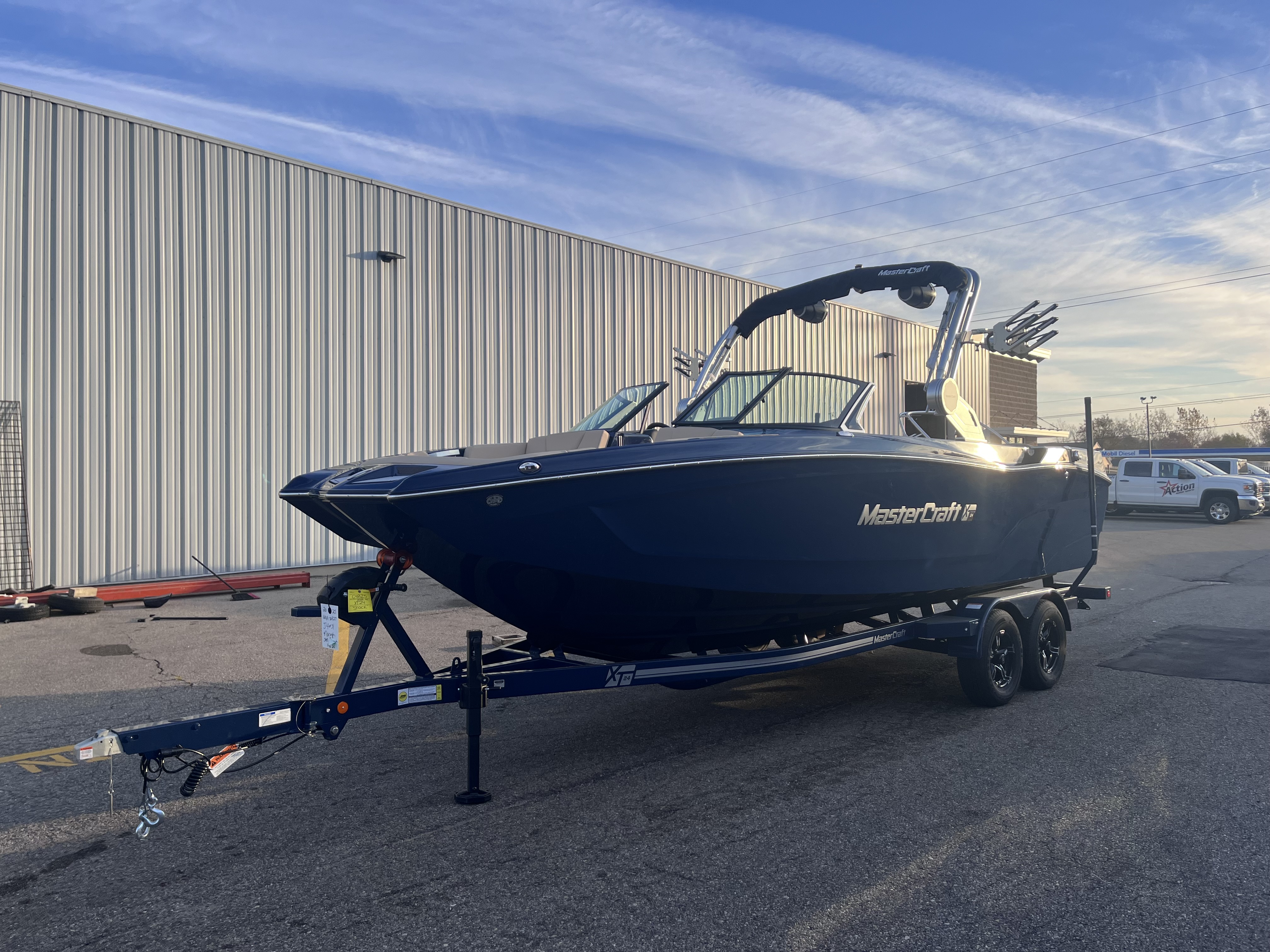 2025 Mastercraft XT24
