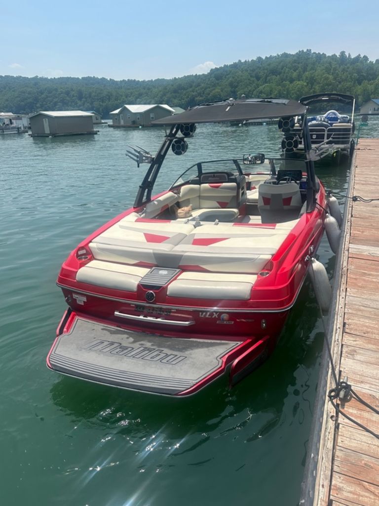 2015 Malibu Boats 22 VLX
