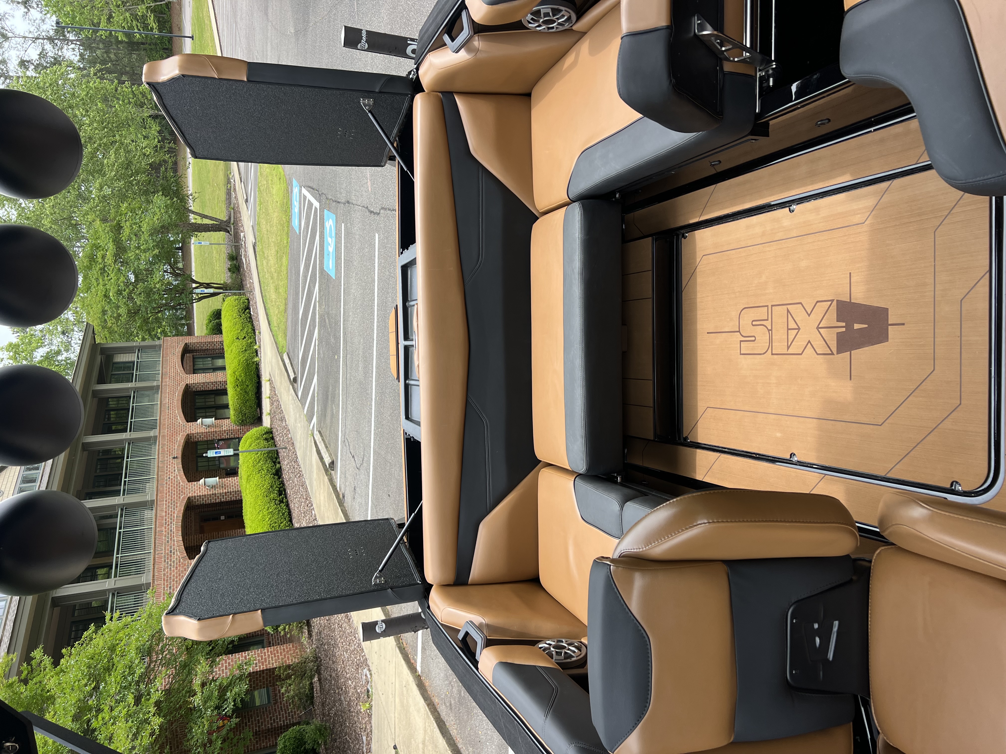 2022 Axis A22 - Single Owner, Fully Loaded, Garage Kept