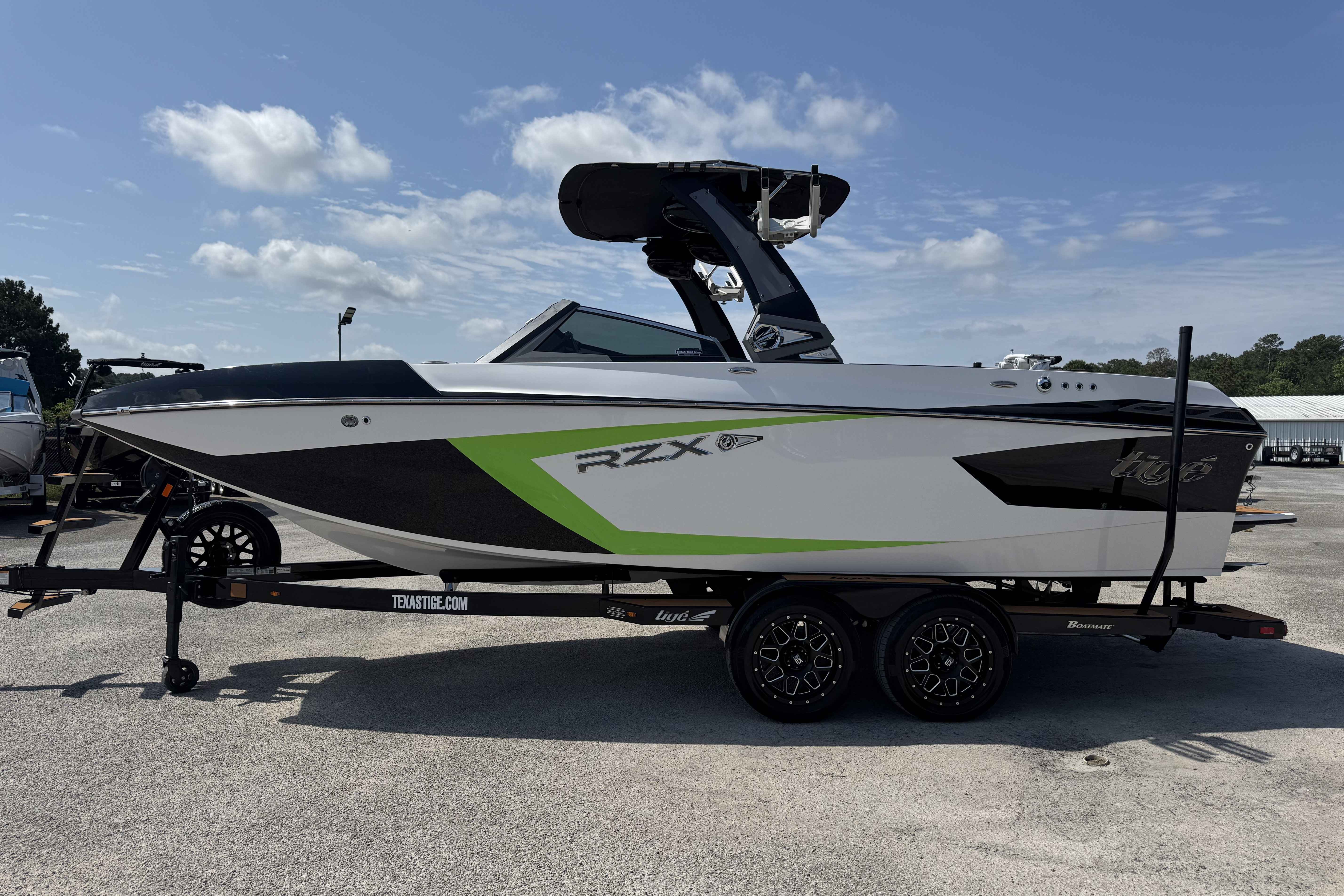 2019 Tige RZX3