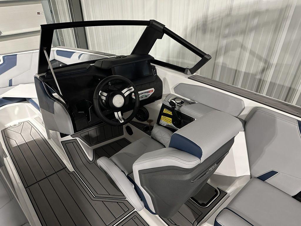 2025 Nautique GS20