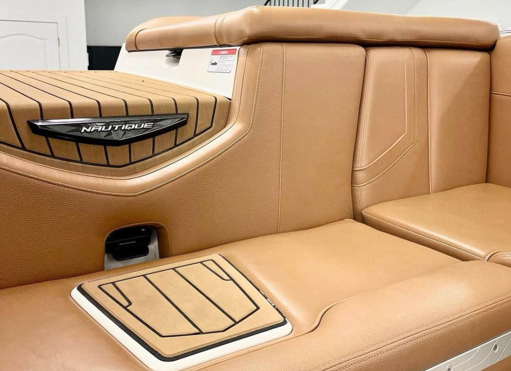 2020 Nautique G25