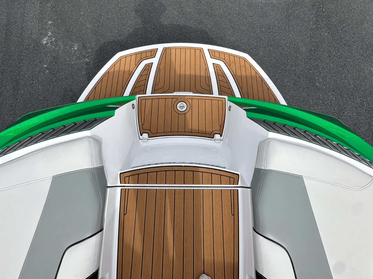 2015 Nautique G23