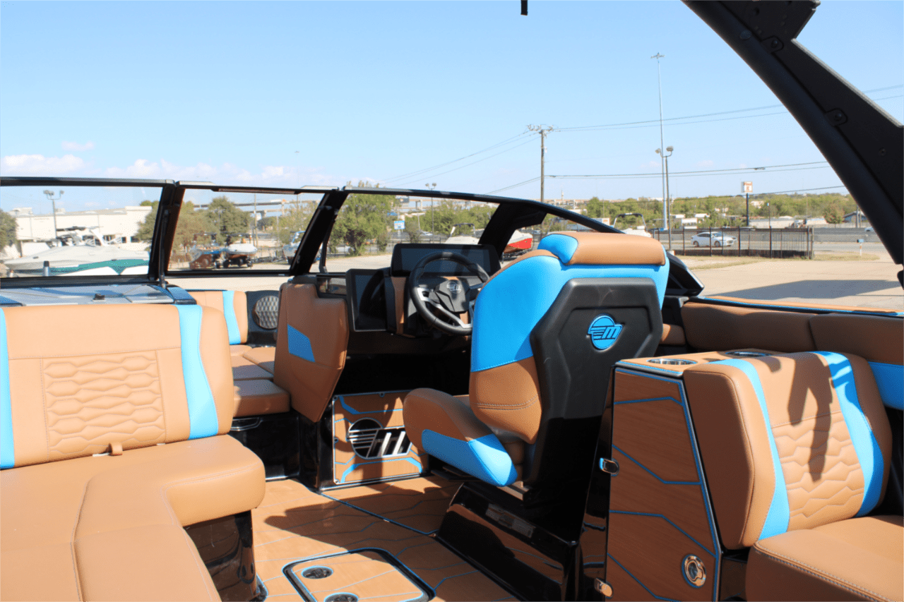 2025 Malibu 24 MXZ