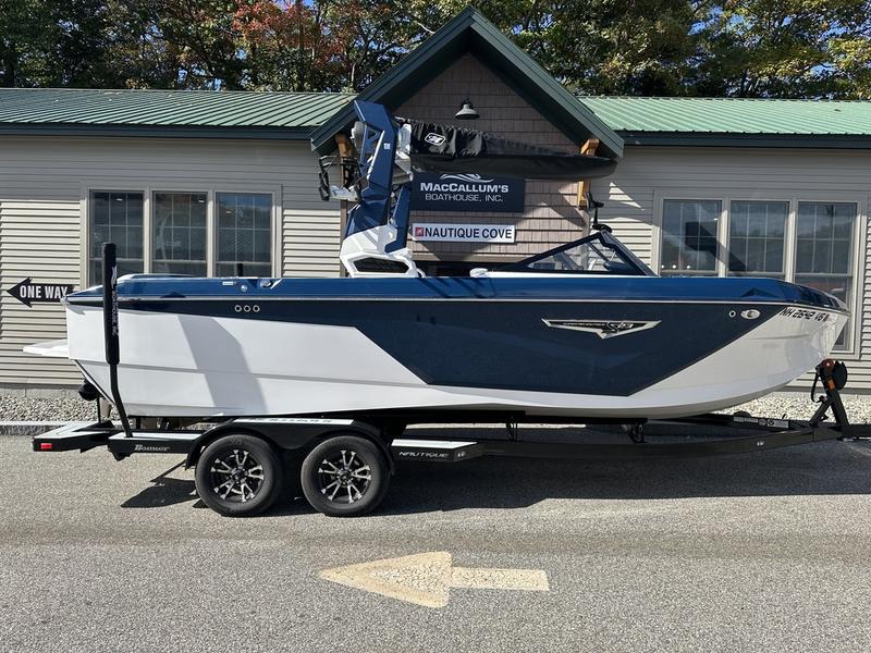 2022 Nautique S23