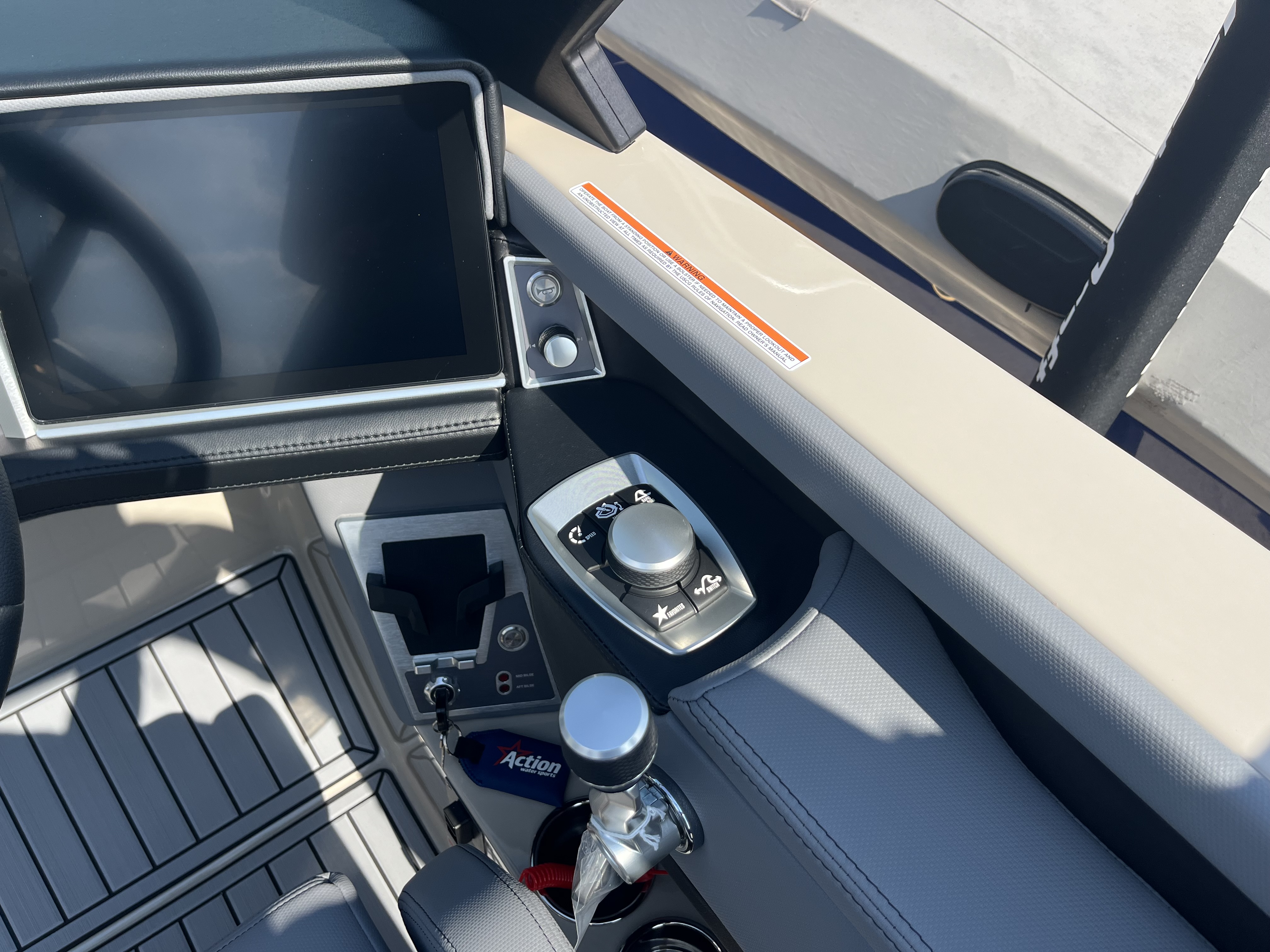2025 MasterCraft XT20
