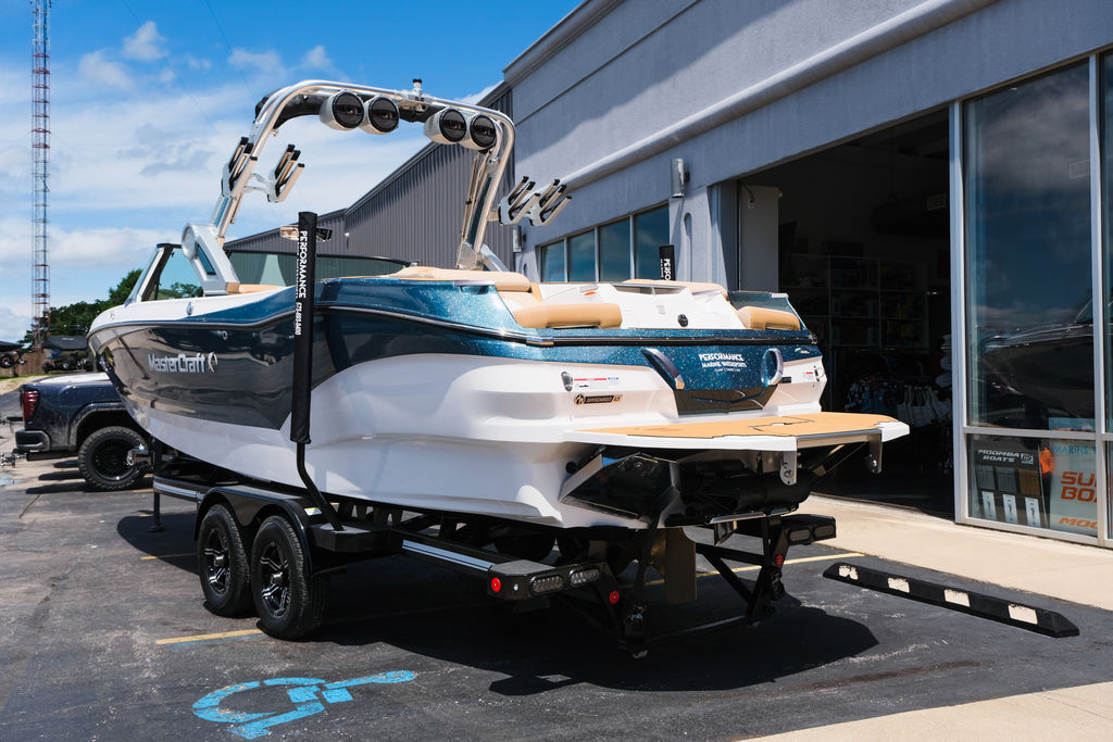 2025 MasterCraft X26 Icon