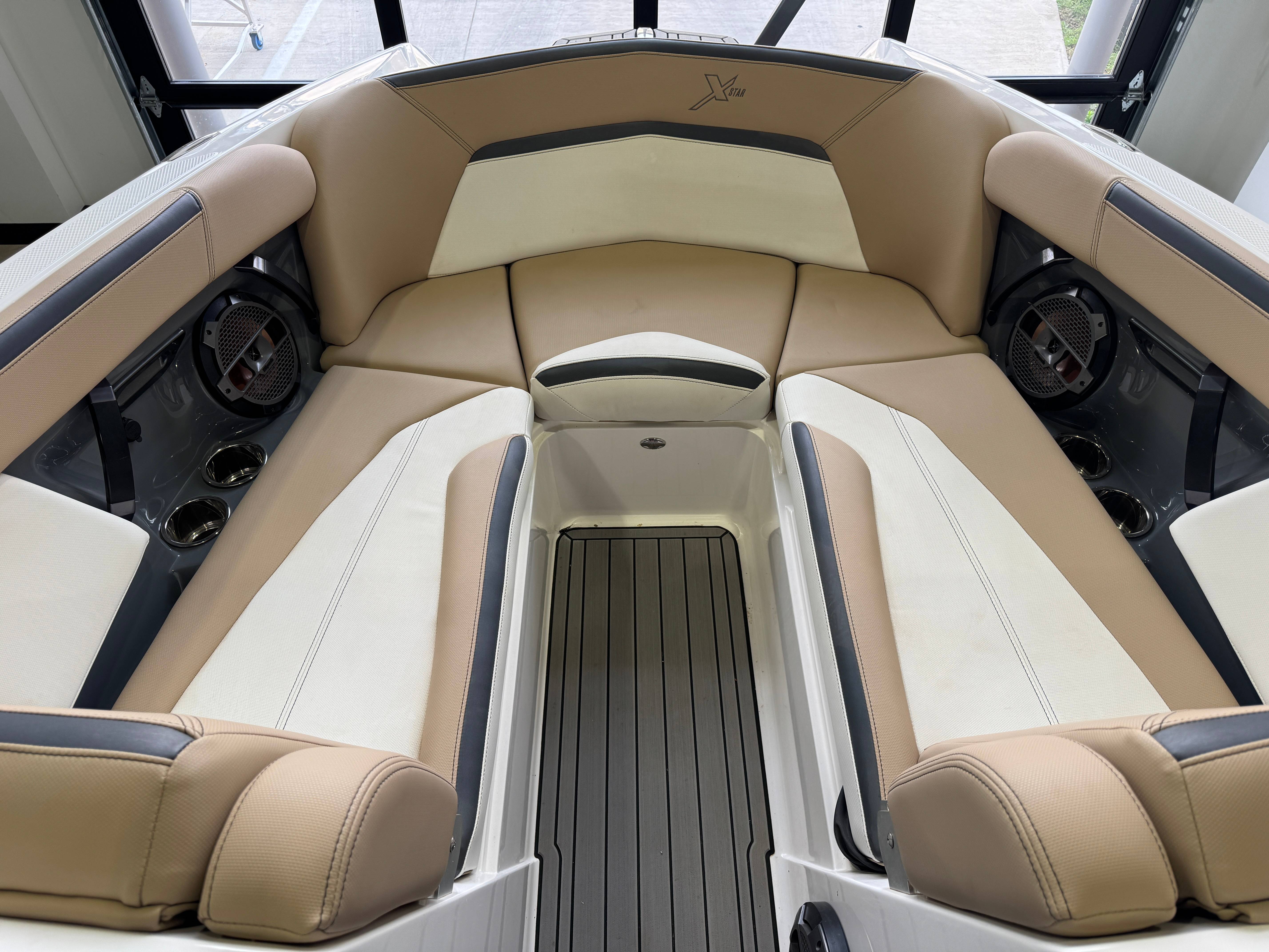 2022 MasterCraft XSTAR S