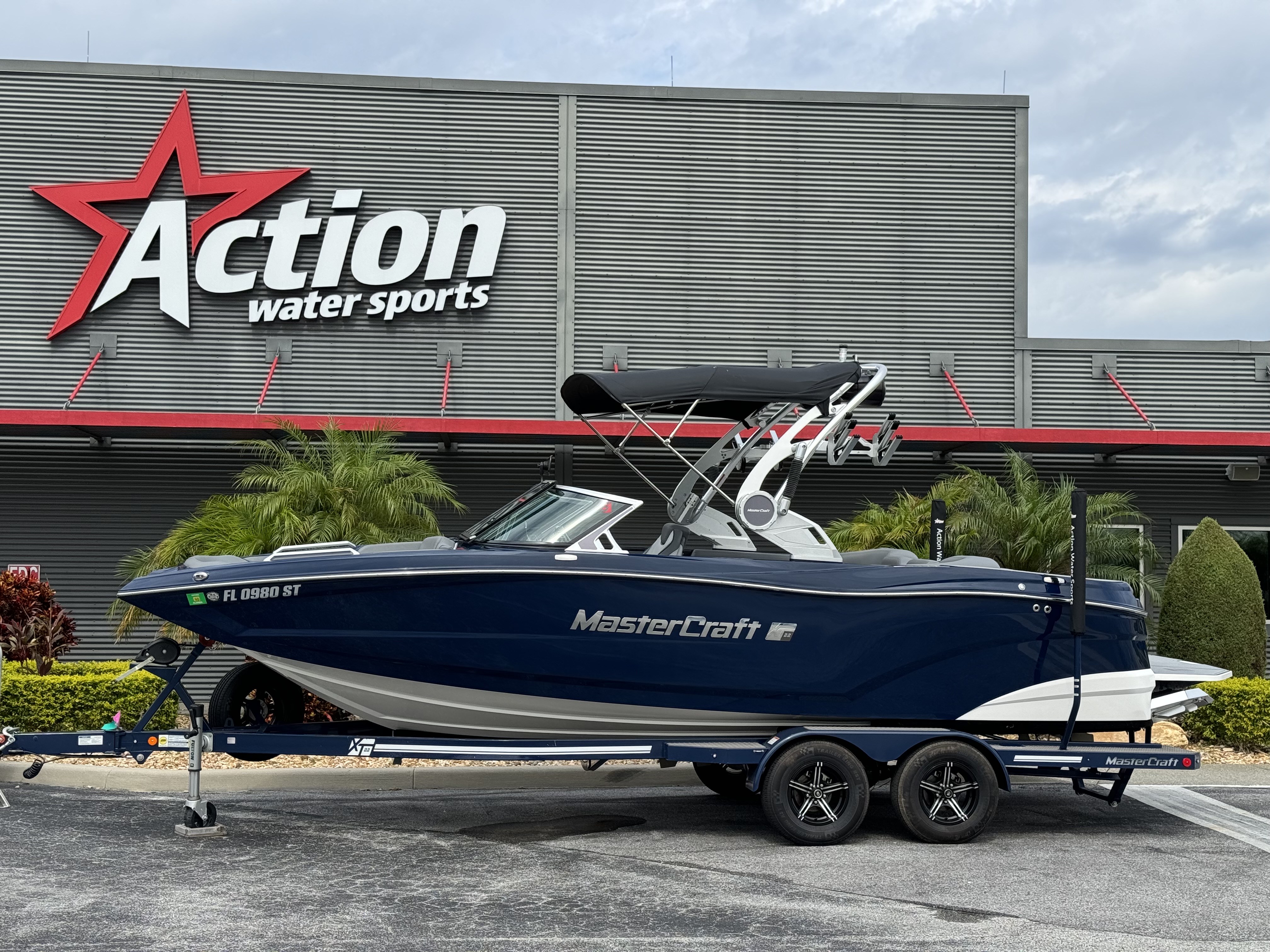 2020 MasterCraft XT22