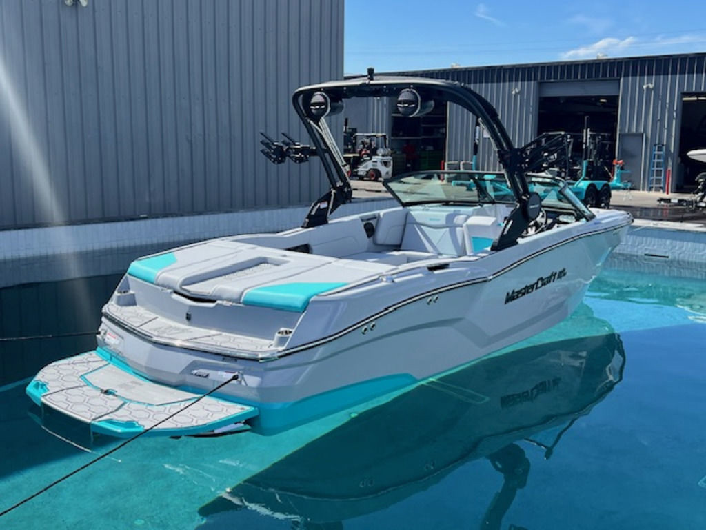2025 Mastercraft NXT23
