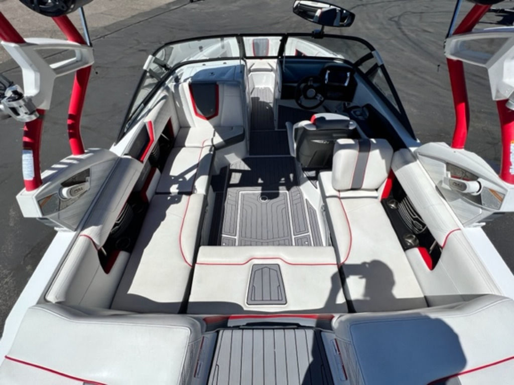 2016 nautique PCM-ZR4