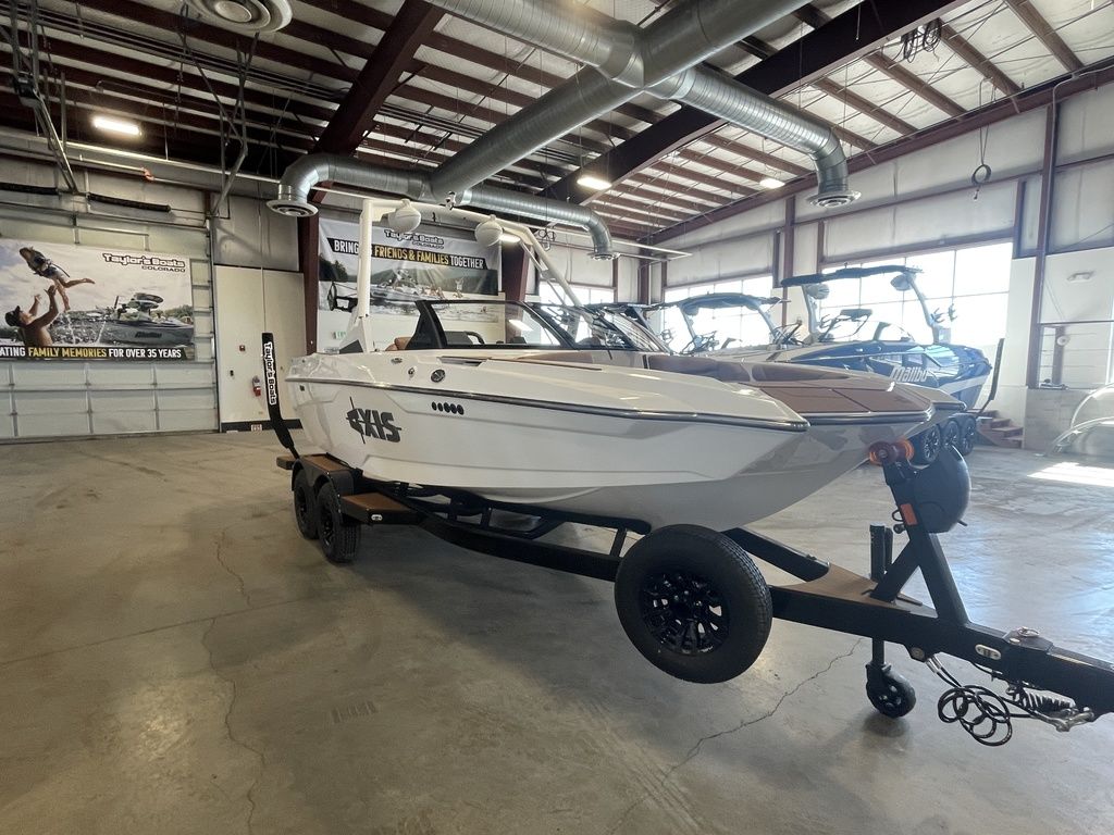 2025 Axis Wake Research A20