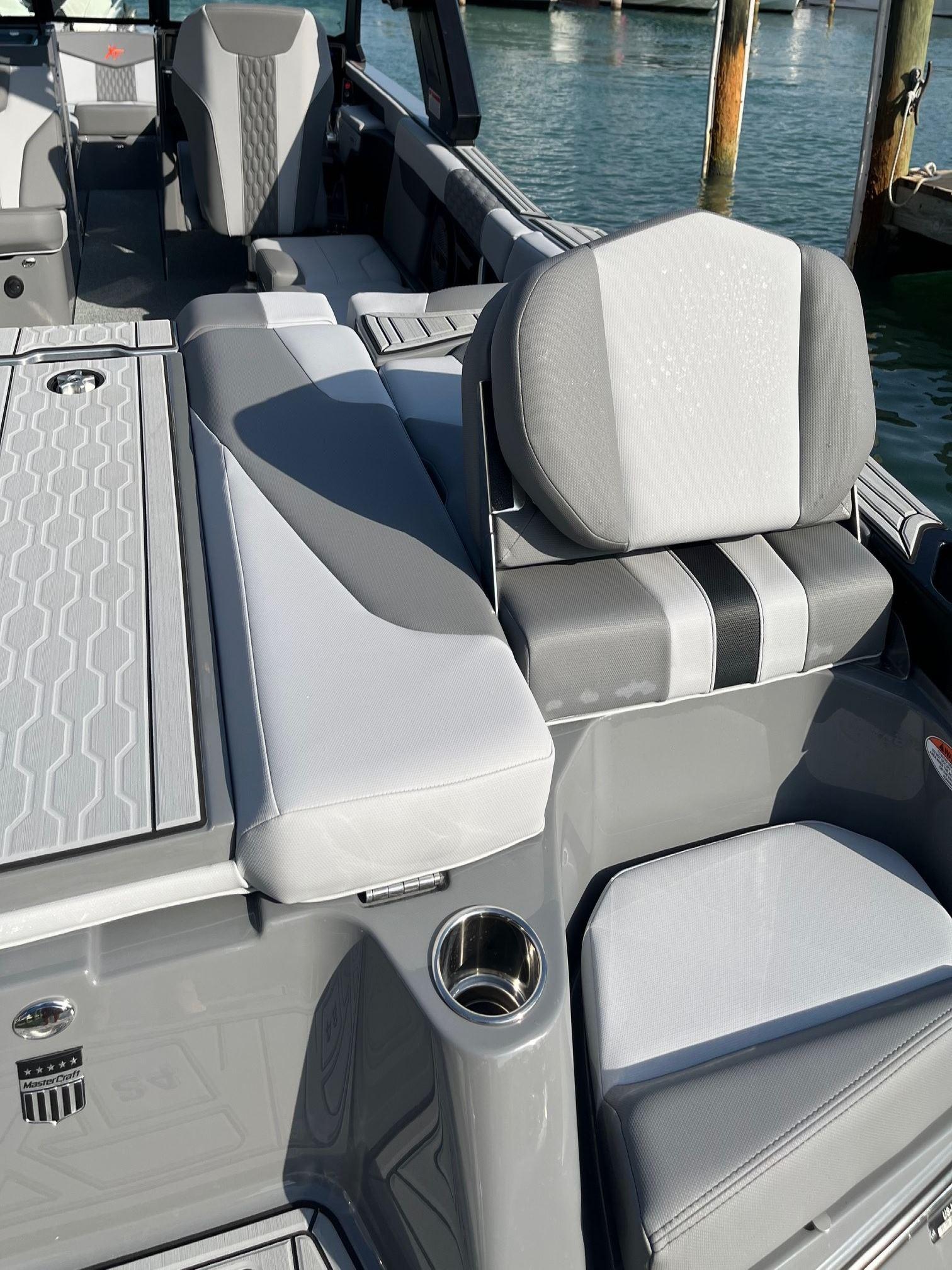 MasterCraft Boats XT24 V-Drive 24 2025