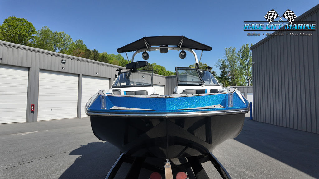 2018 Nautique G23