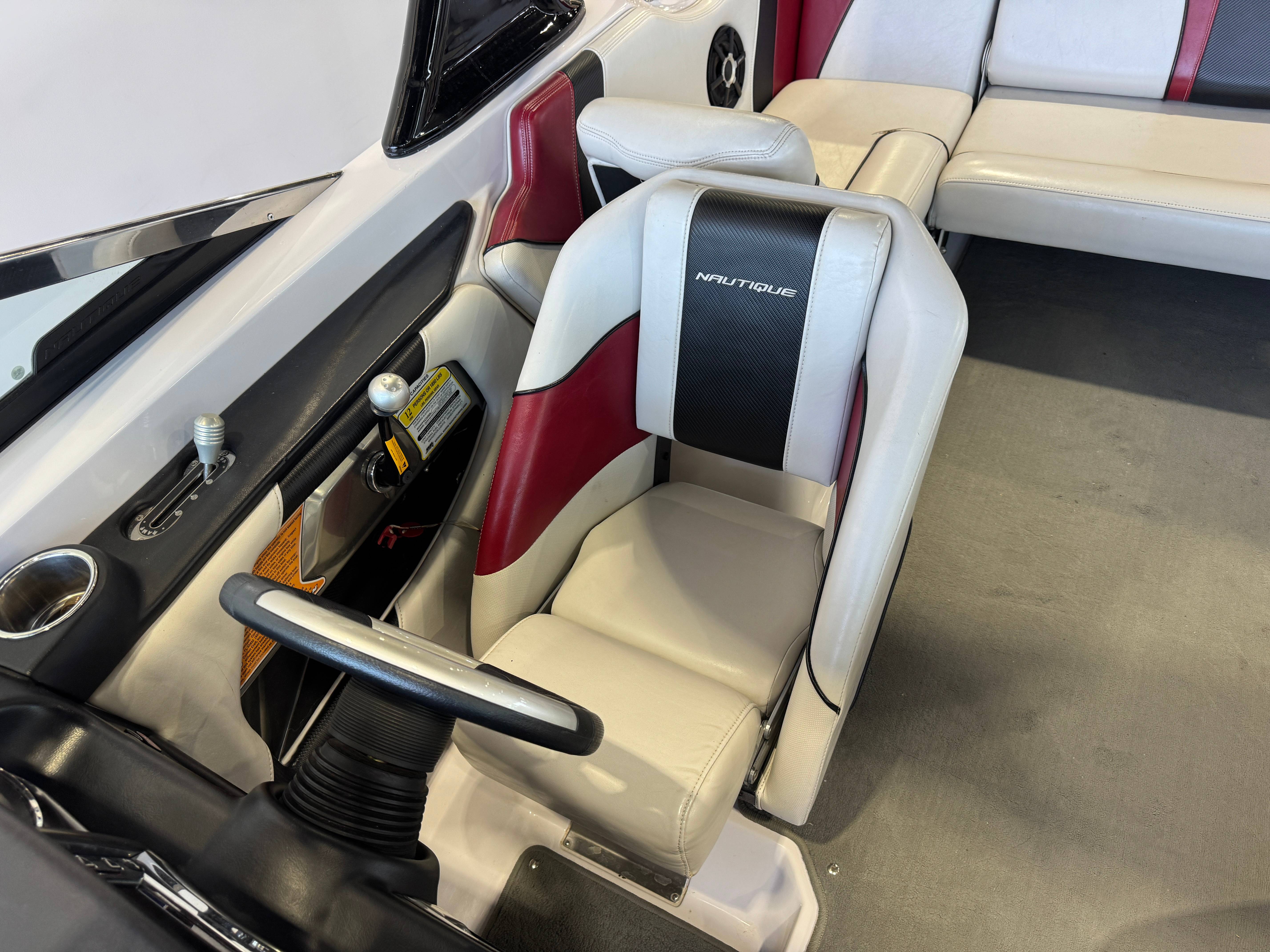 2010 Nautique SUPER AIR NAUTIQUE 210