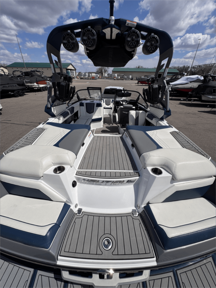 2020 Nautique G21 Icon