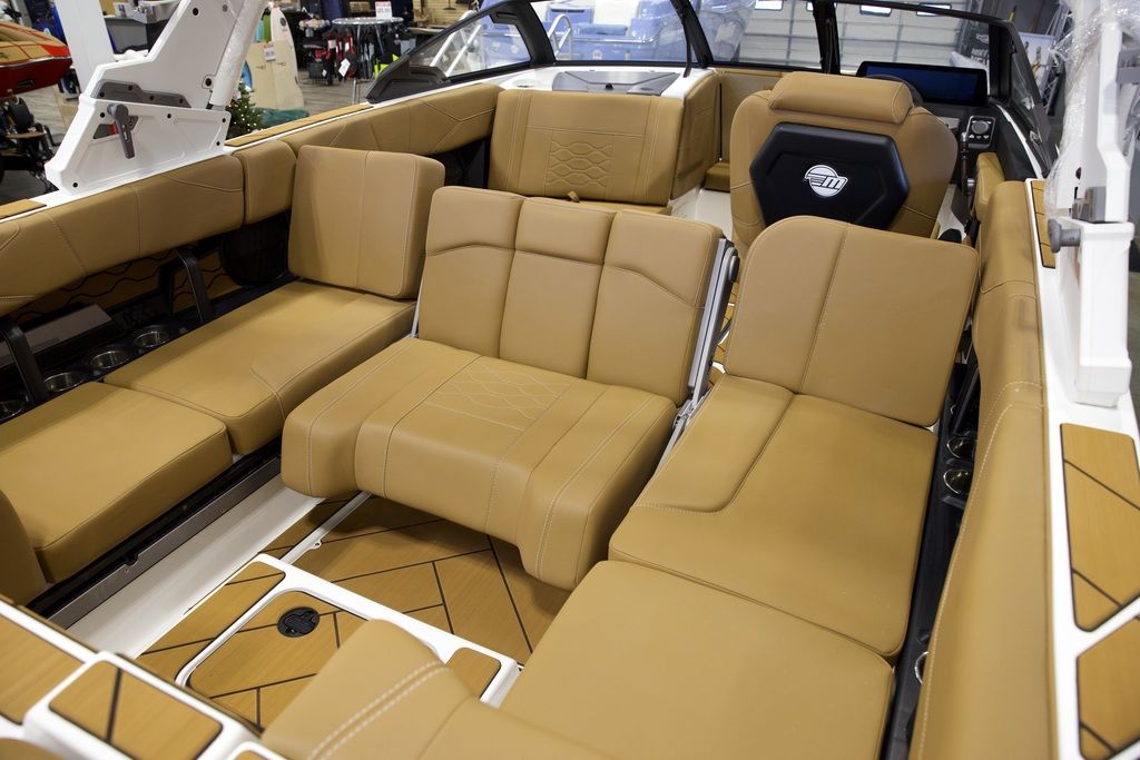 2025 Malibu Boats 23 LSV