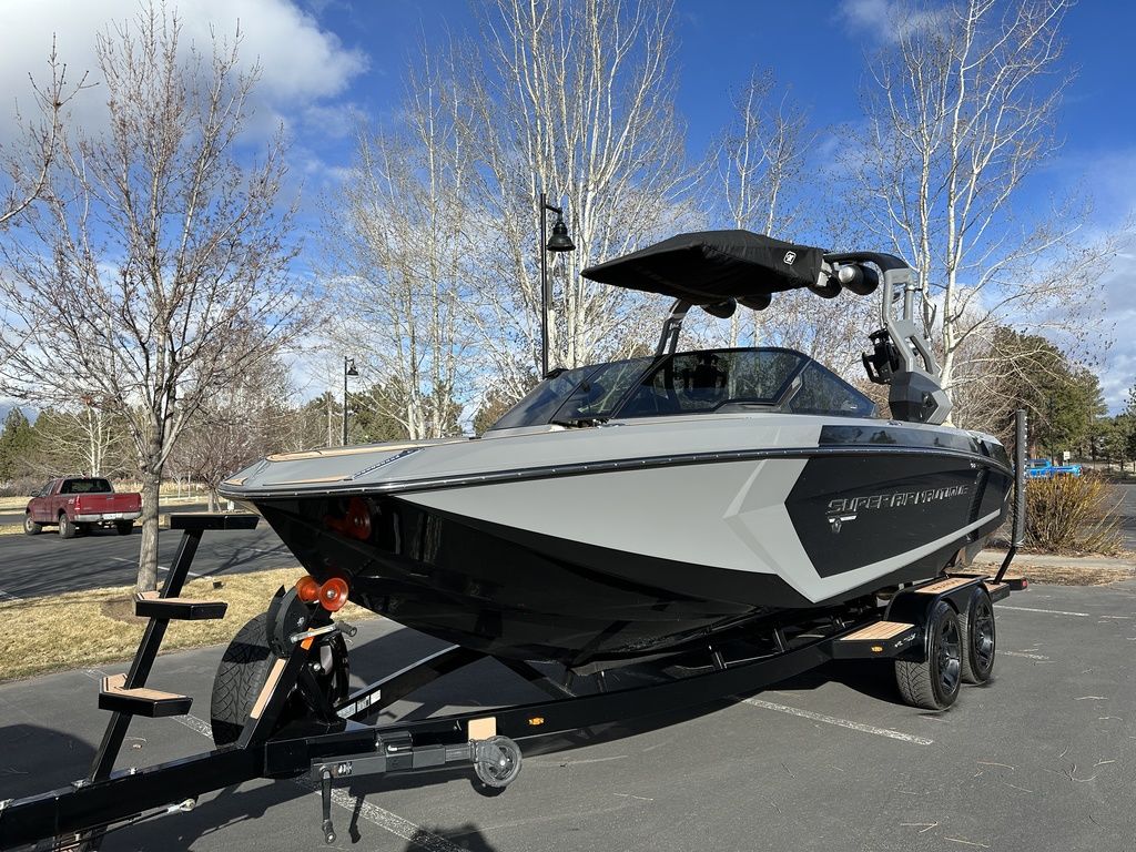 2019 Nautique Super Air Nautique G23