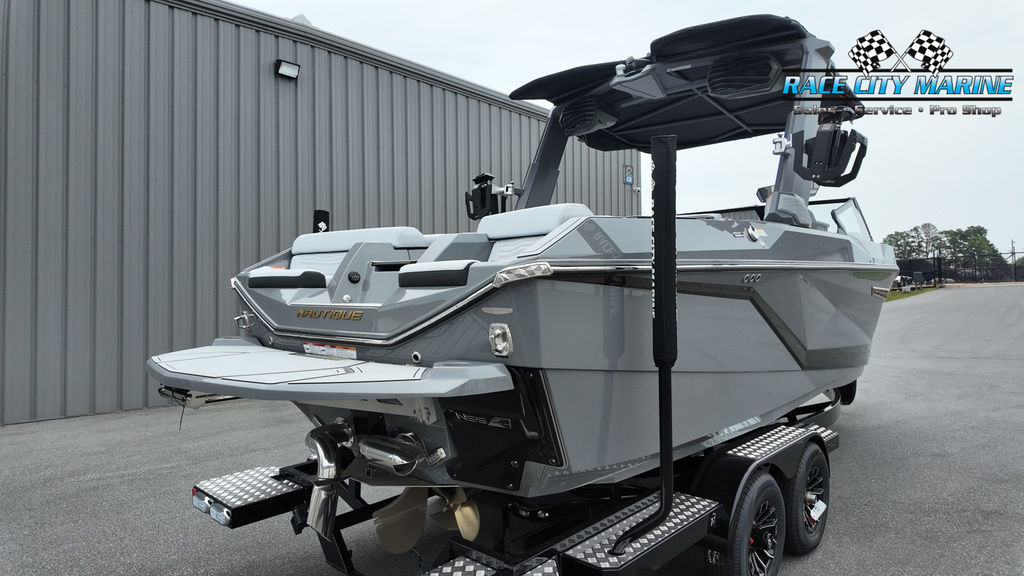 2025 Nautique G23