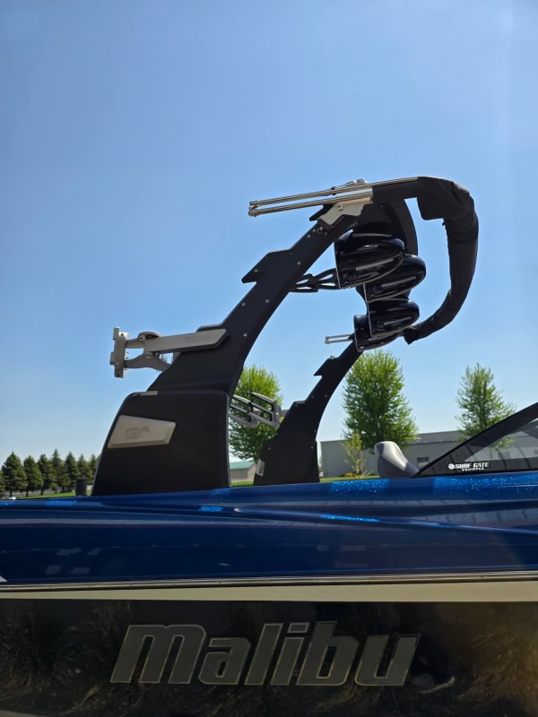 Malibu LSV 25ft 2018