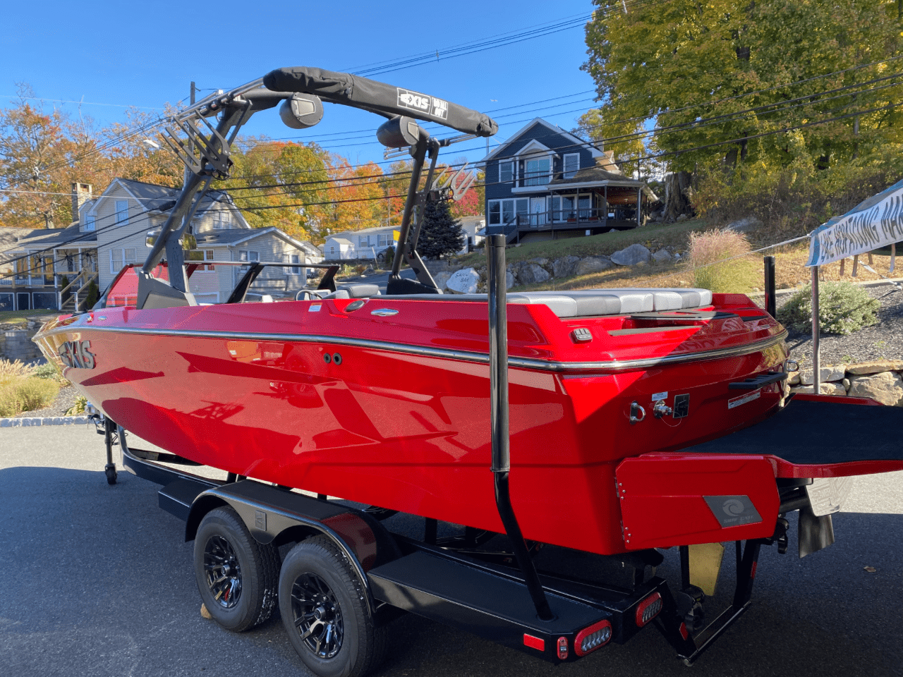 boat.Title