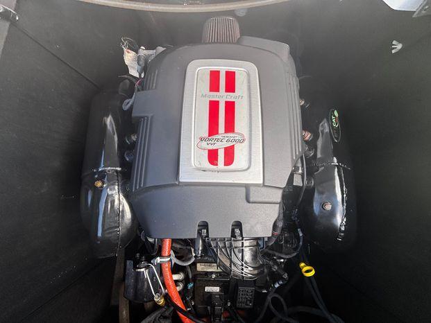 2009 MasterCraft X35