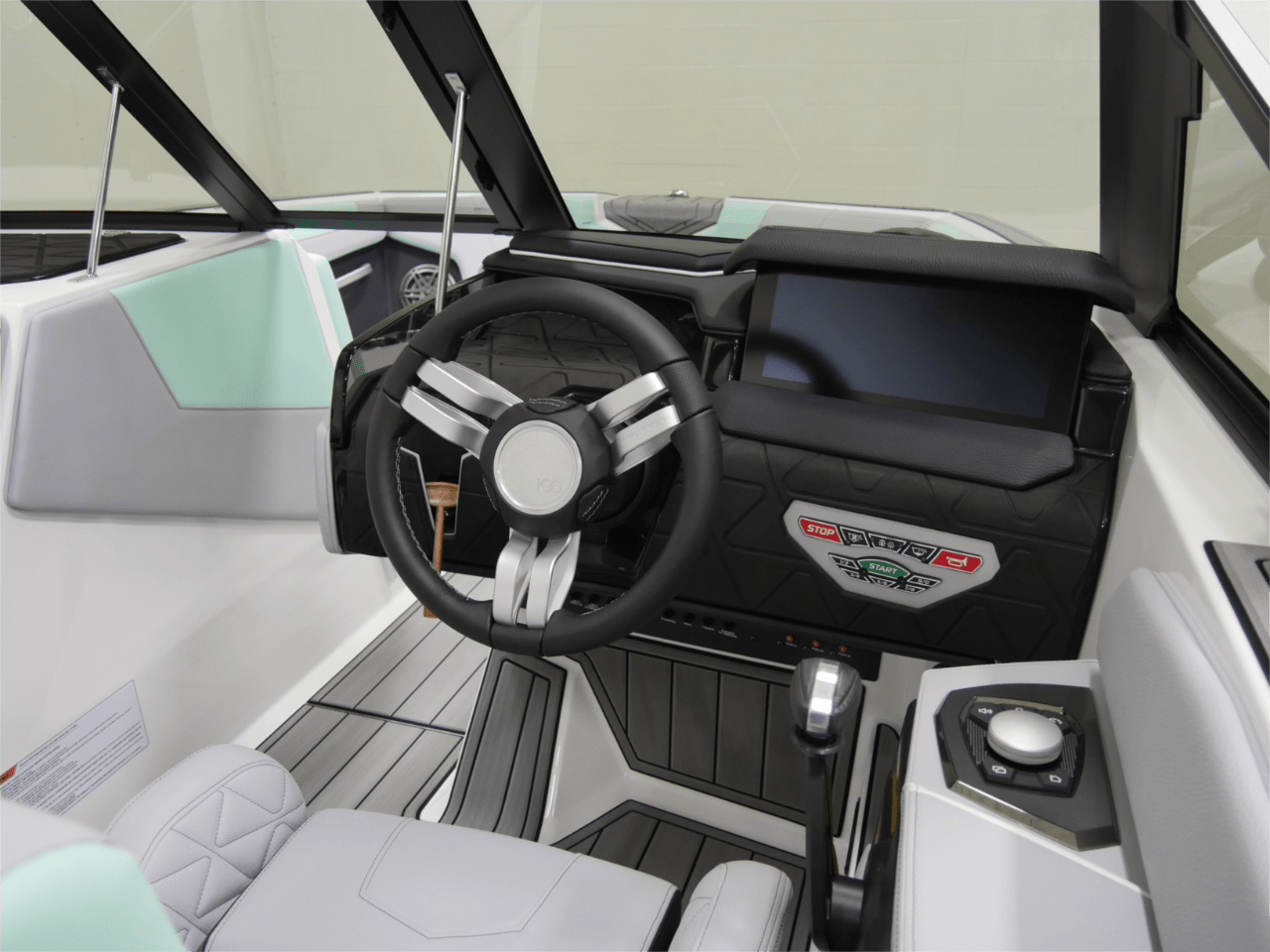 2025 Nautique GS22 – Captiva Green/Jet Black