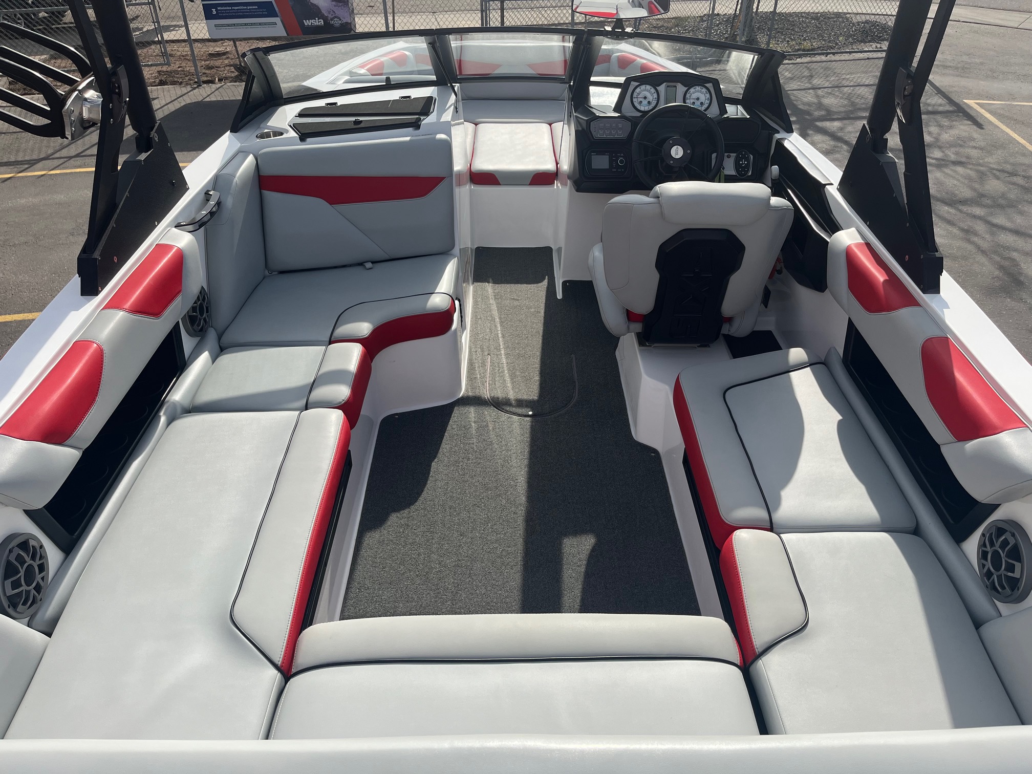 2021 Axis A22