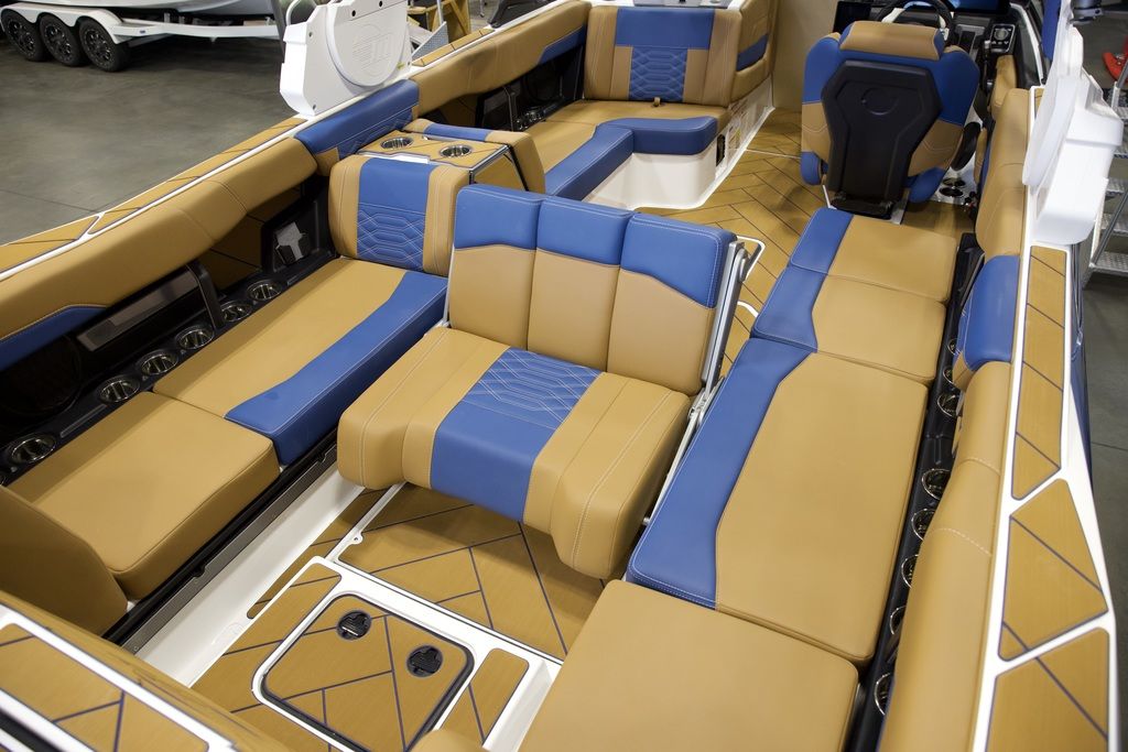 2025 Malibu Boats 26 LSV