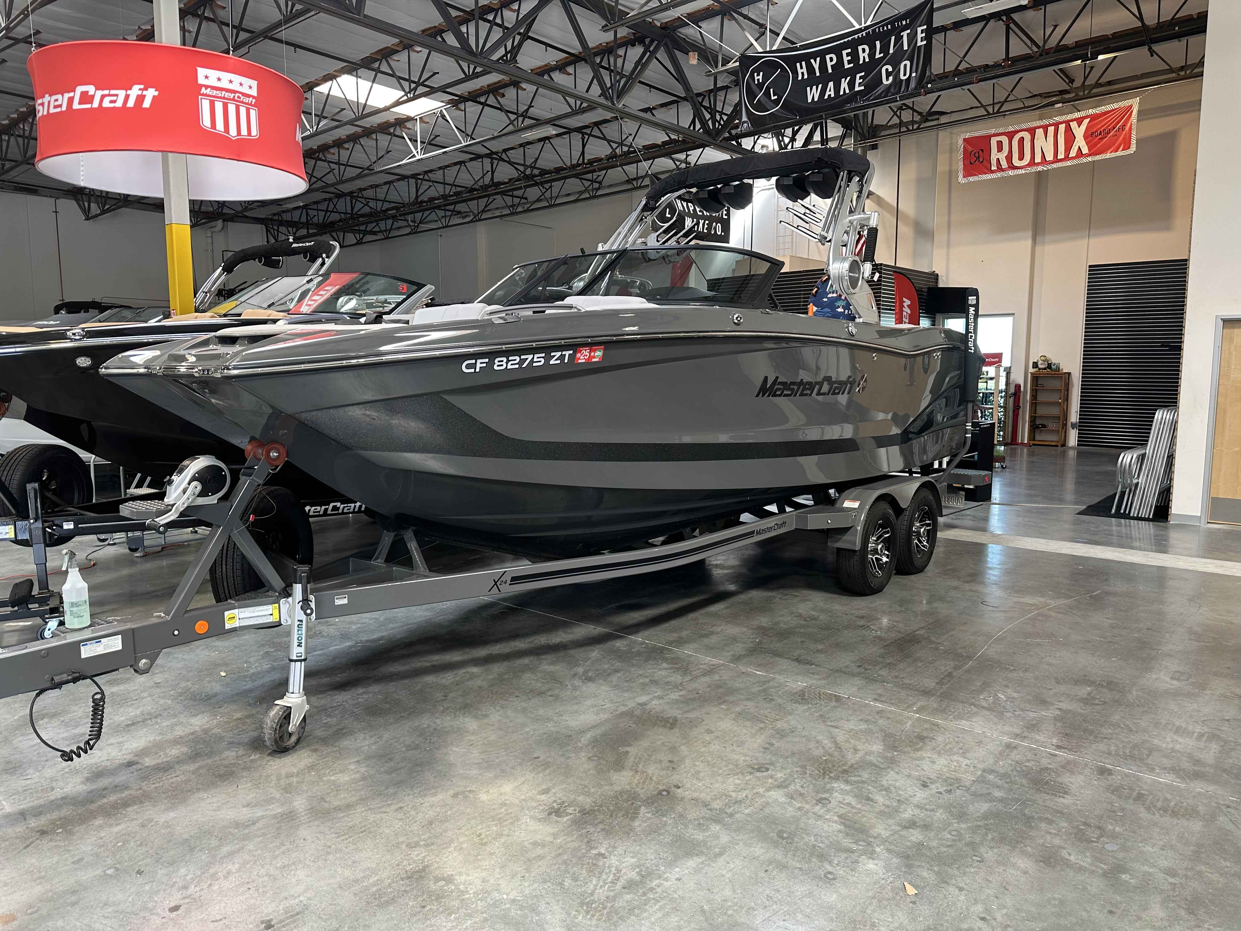 2021 MasterCraft X24
