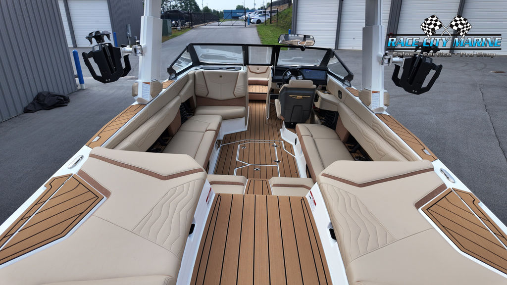 2025 Nautique Super Air Nautique G25
