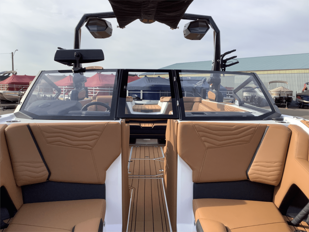 2025 Nautique G23