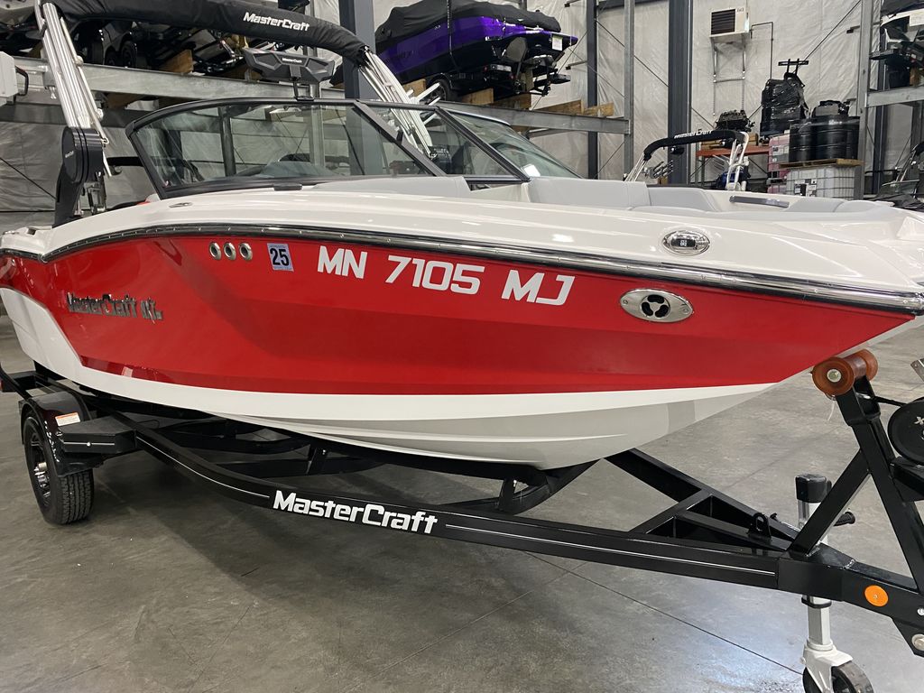 2023 MasterCraft NXT20