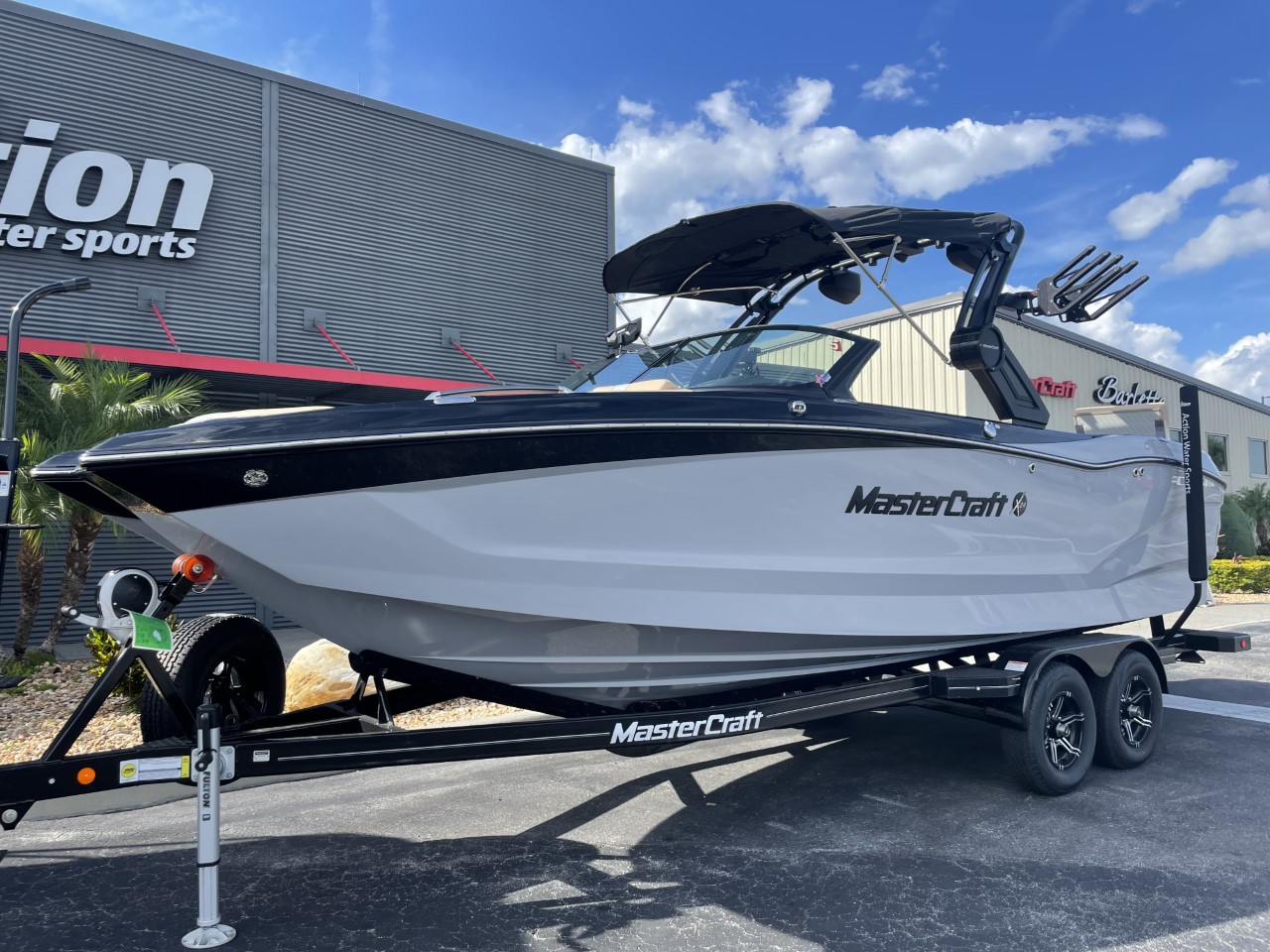 2023 MasterCraft X24