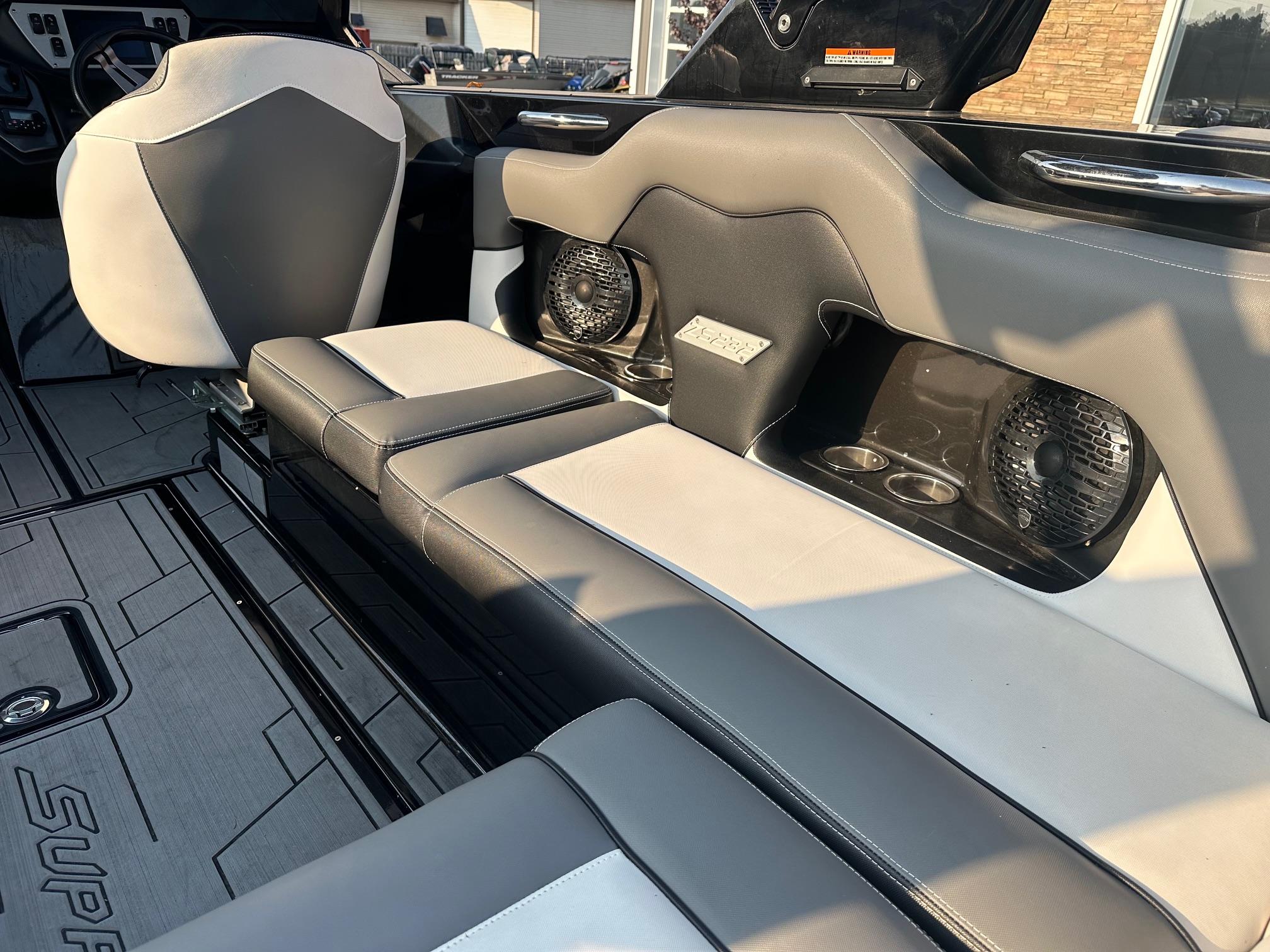 2020 Supreme ZS 232