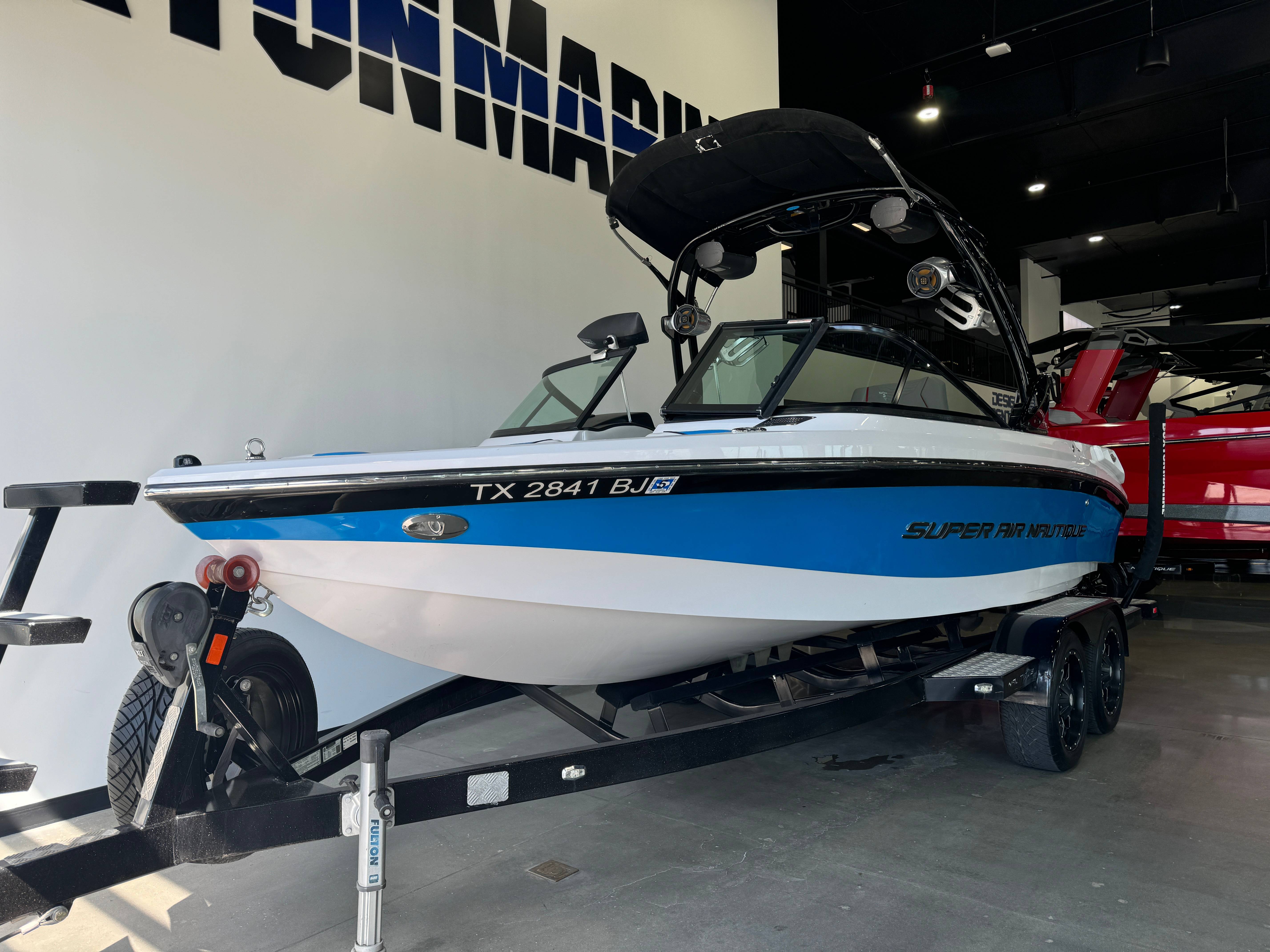 2011 Nautique SUPER AIR NAUTIQUE 210