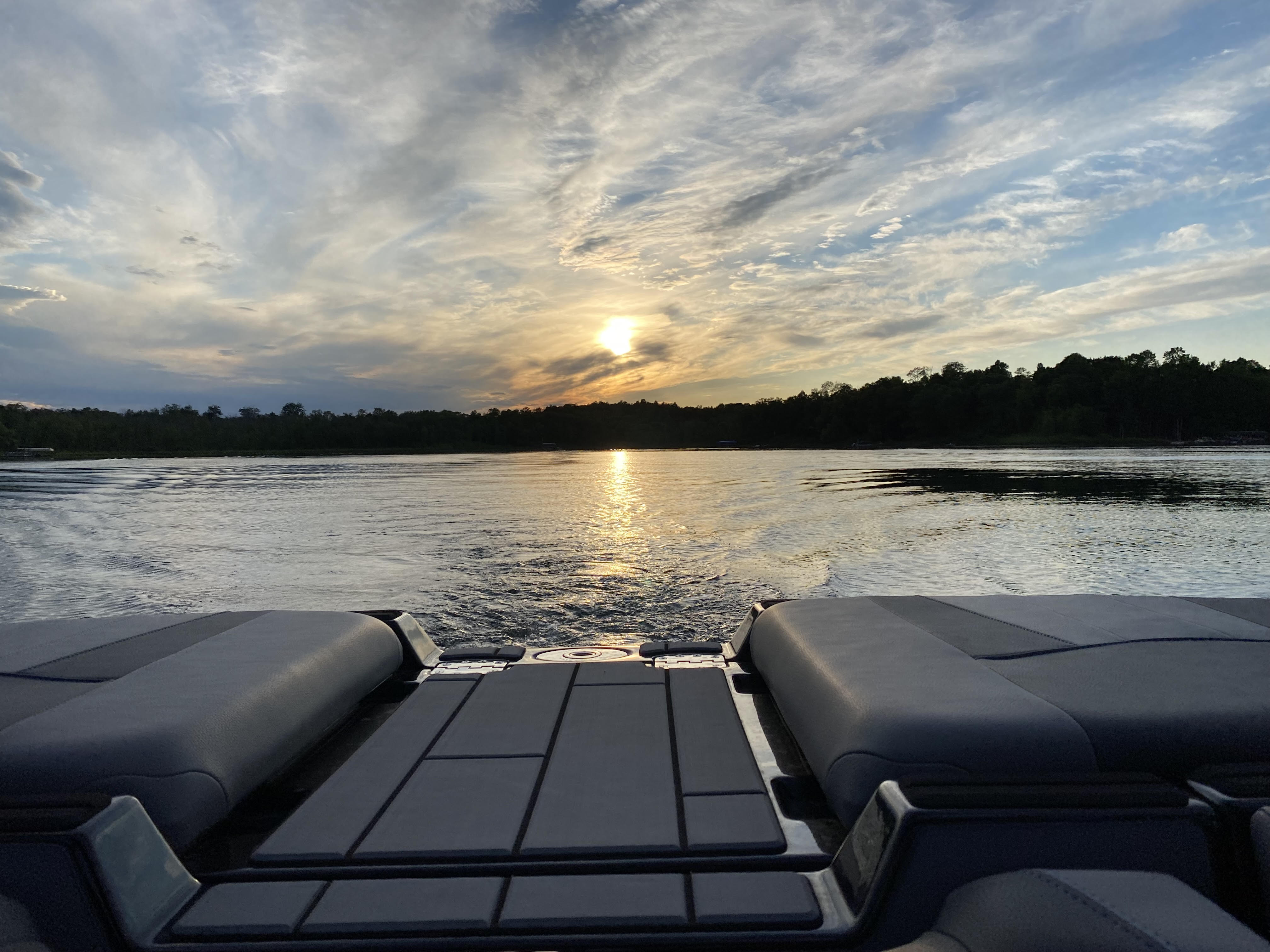 2021 Malibu Wakesetter 24MXZ – Monsoon LT4