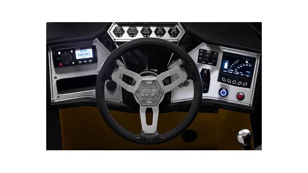 2015 MasterCraft NXT20 – Excellent Condition, Loaded with Upgrades