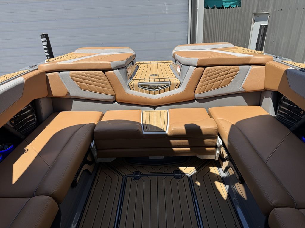 2023 Nautique Super Air Nautique G23