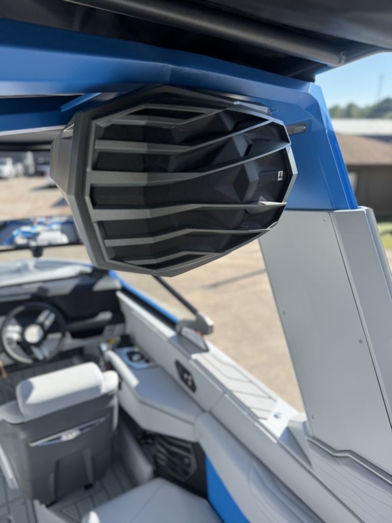 2025 Nautique Super Air Nautique G23