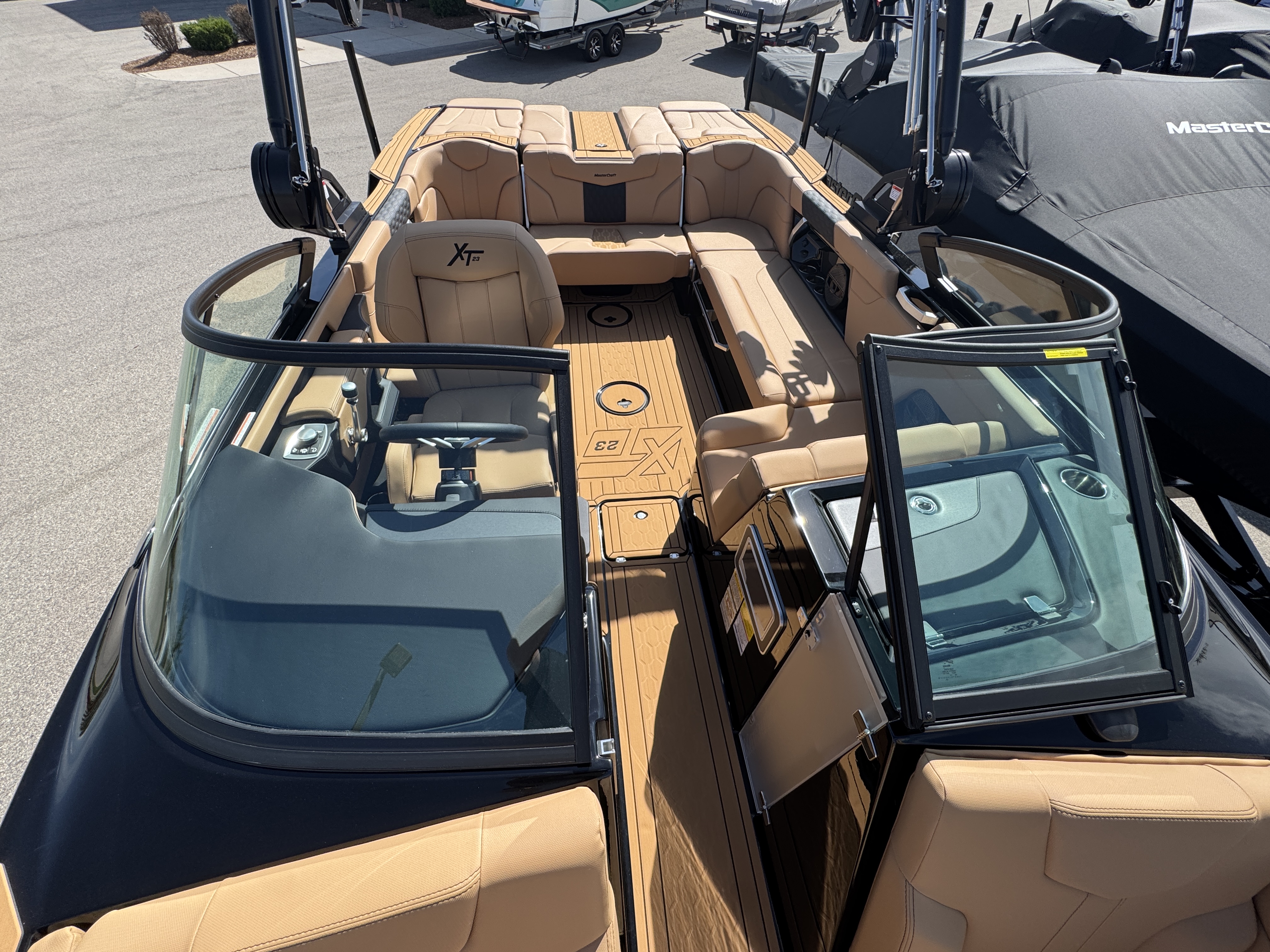 2025 MasterCraft XT23