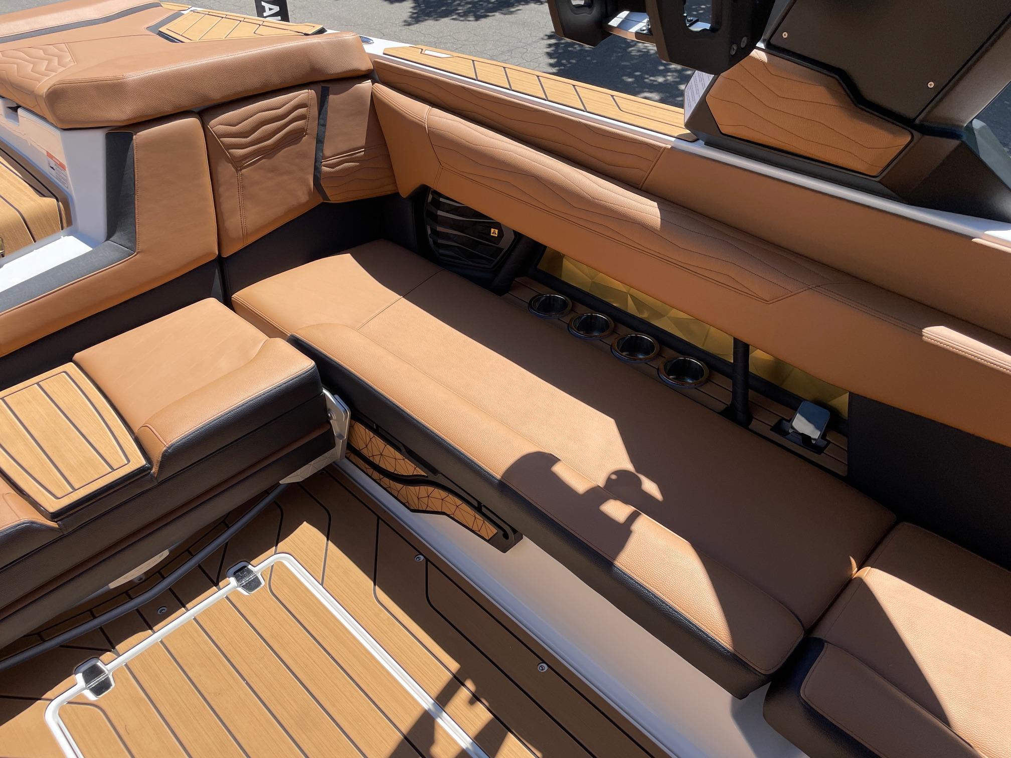 2025 NAUTIQUE G25 W/ZZ8S 630HP SUPERCHARGED POWER PLANT