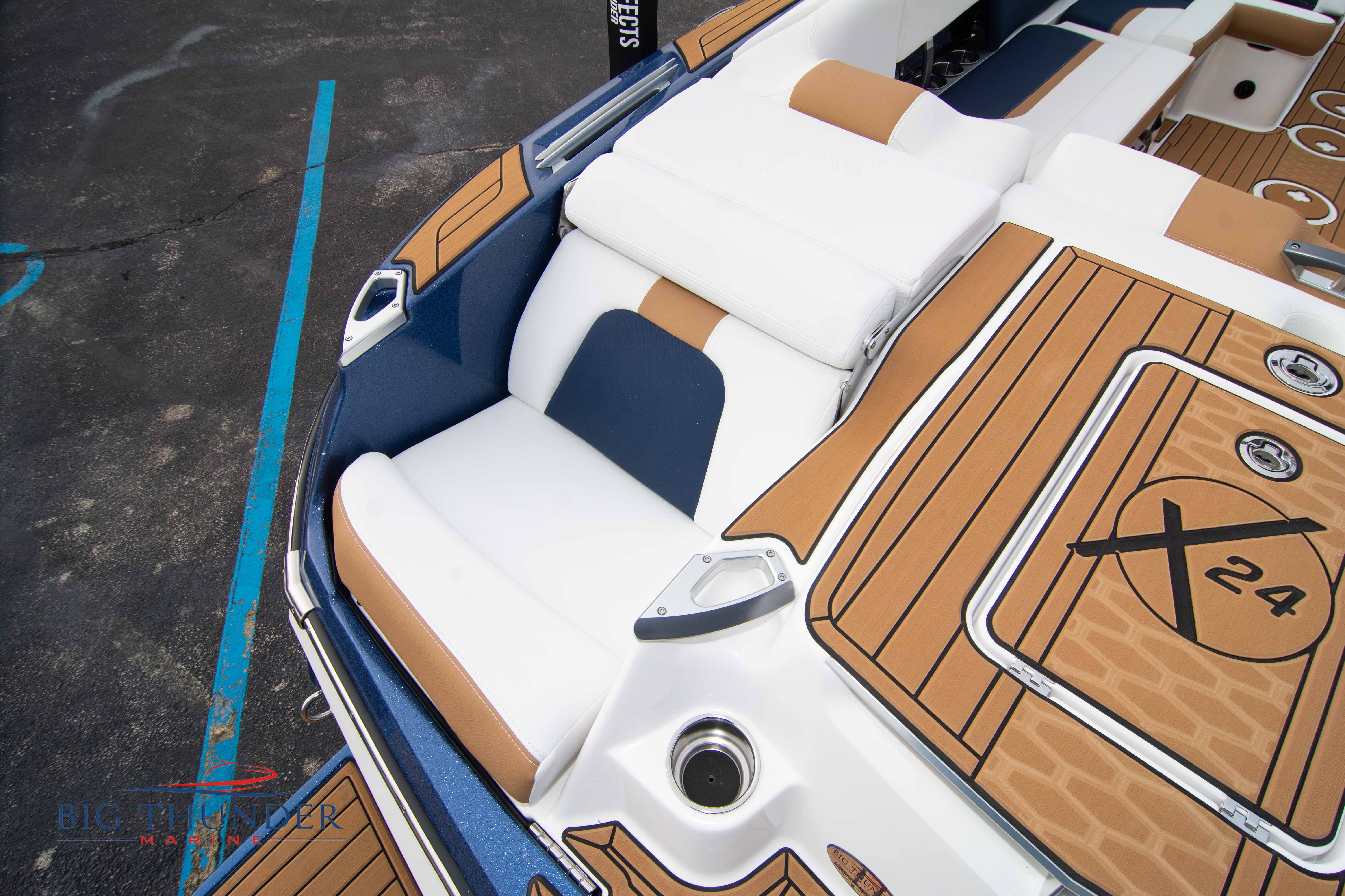 2021 Mastercraft X24