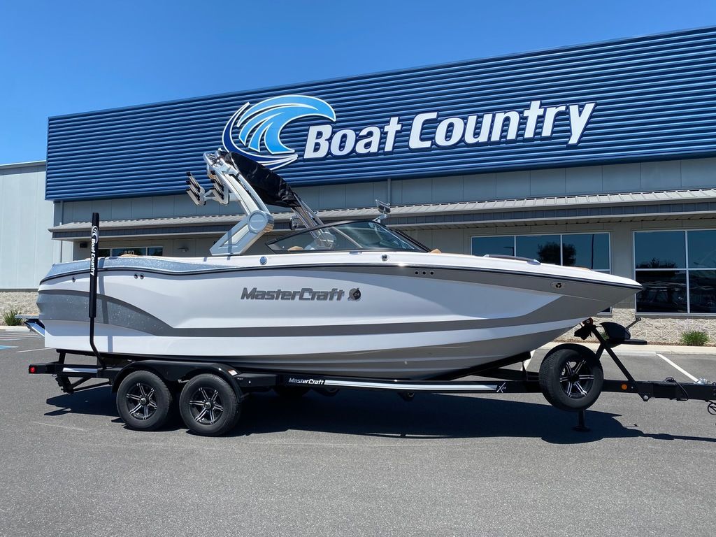 boat.Title