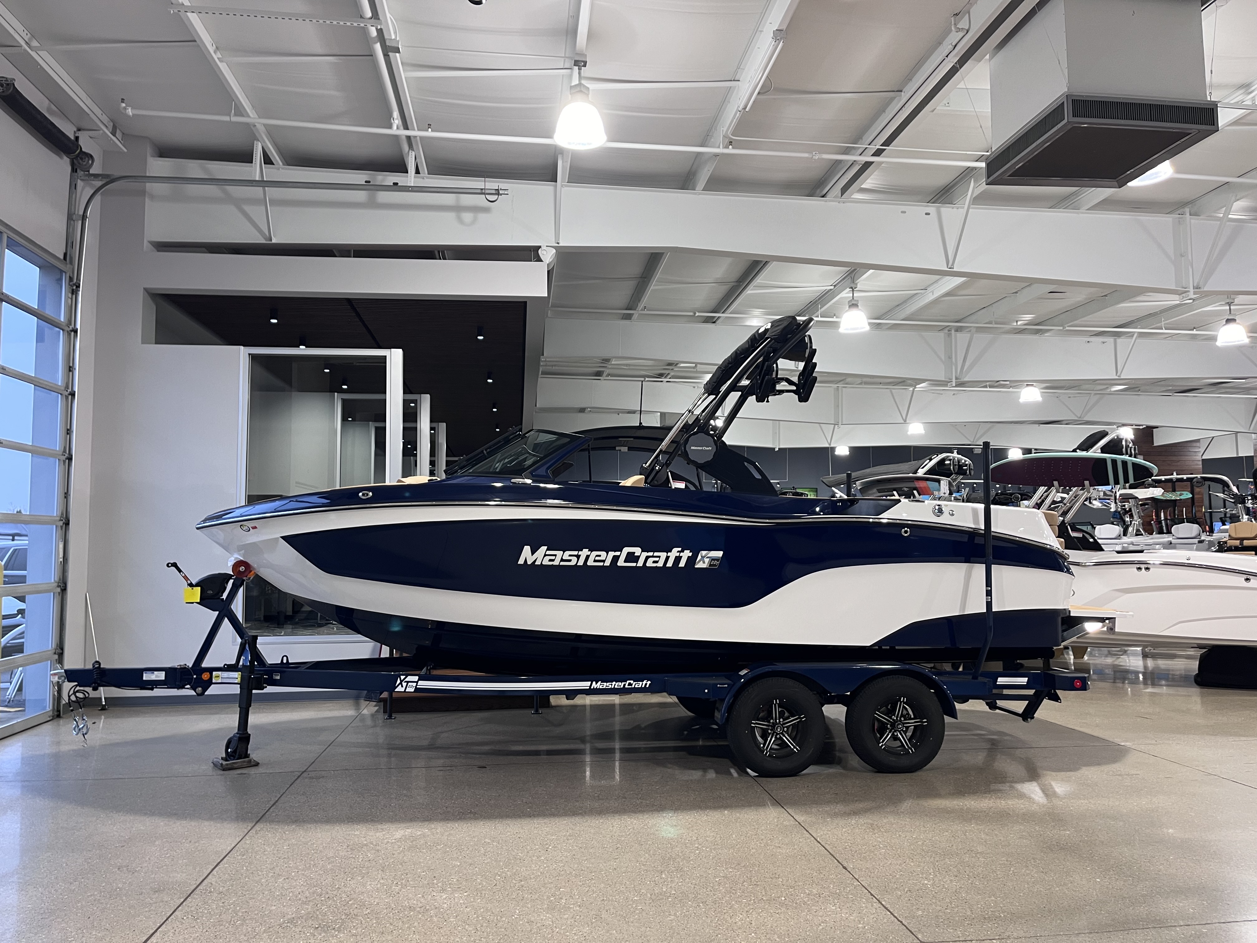 2025 MasterCraft XT22T