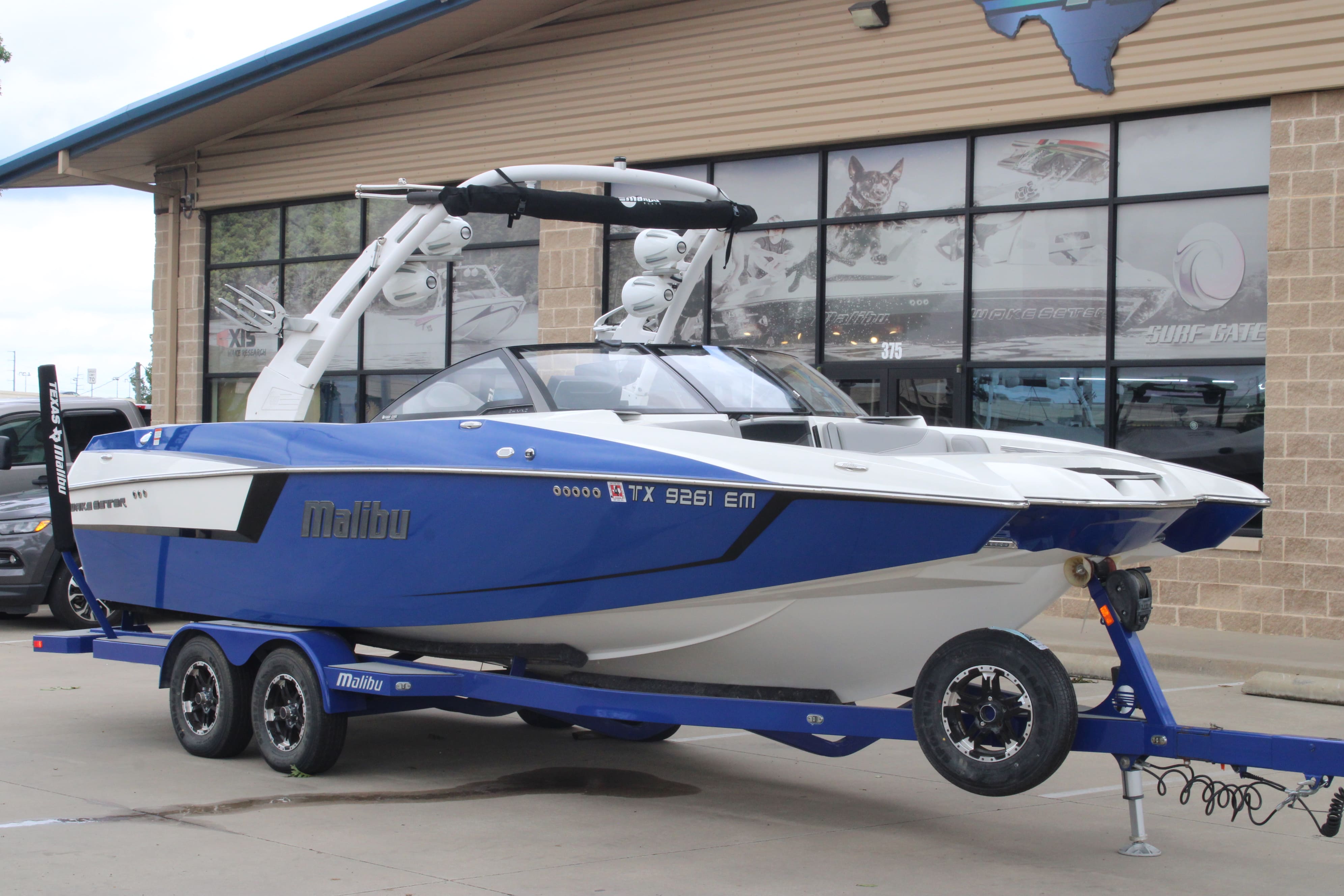 2018 Malibu 24 MXZ