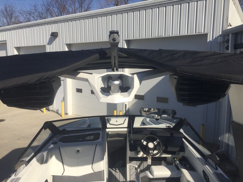 2025 Nautique Super Air Nautique G23 Icon