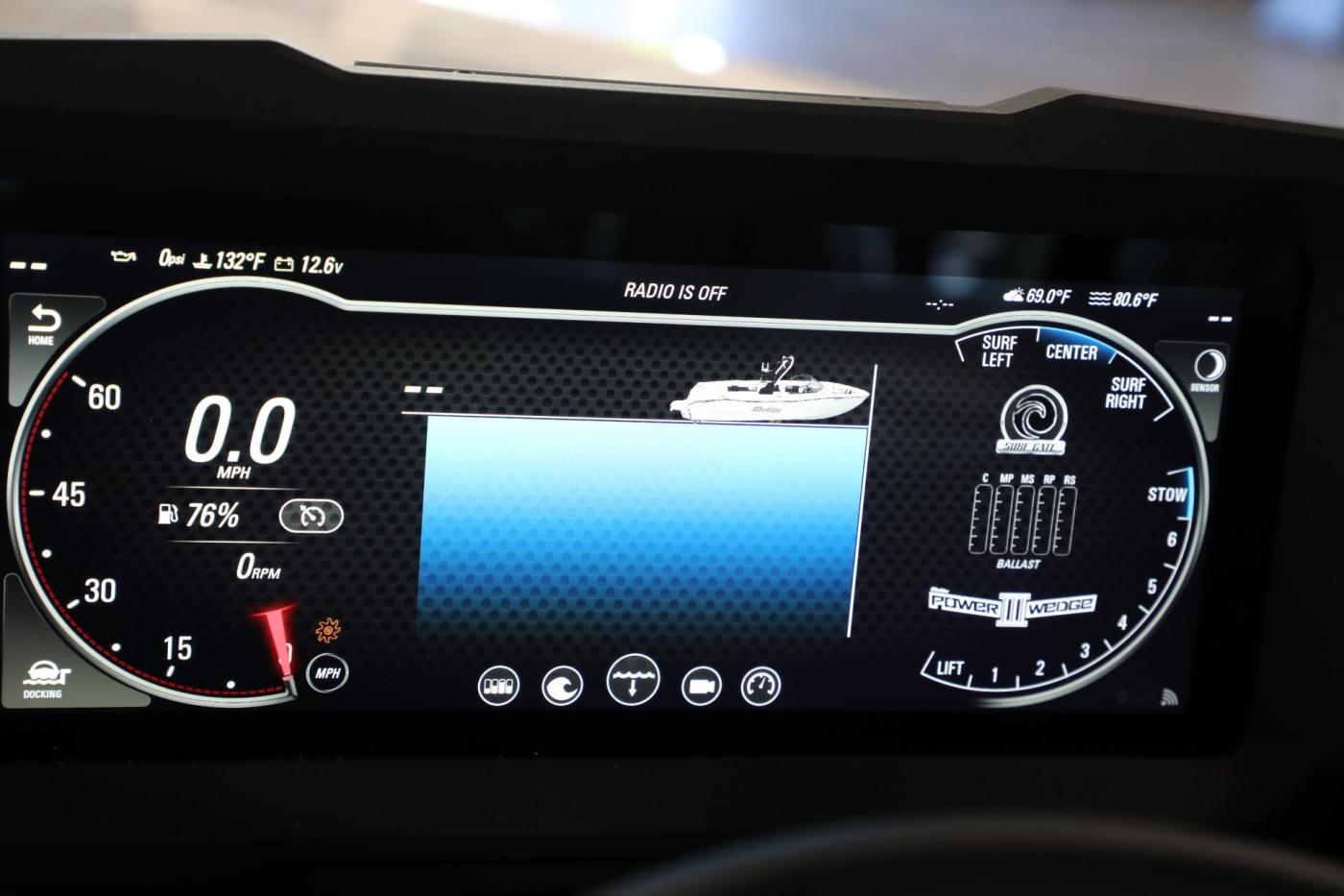 2024 Malibu 26 LSV